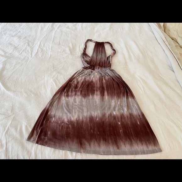 iOi tie dye pleated V-neck brown beige A-line open back sleeveless dress, size S - Picture 3 of 7